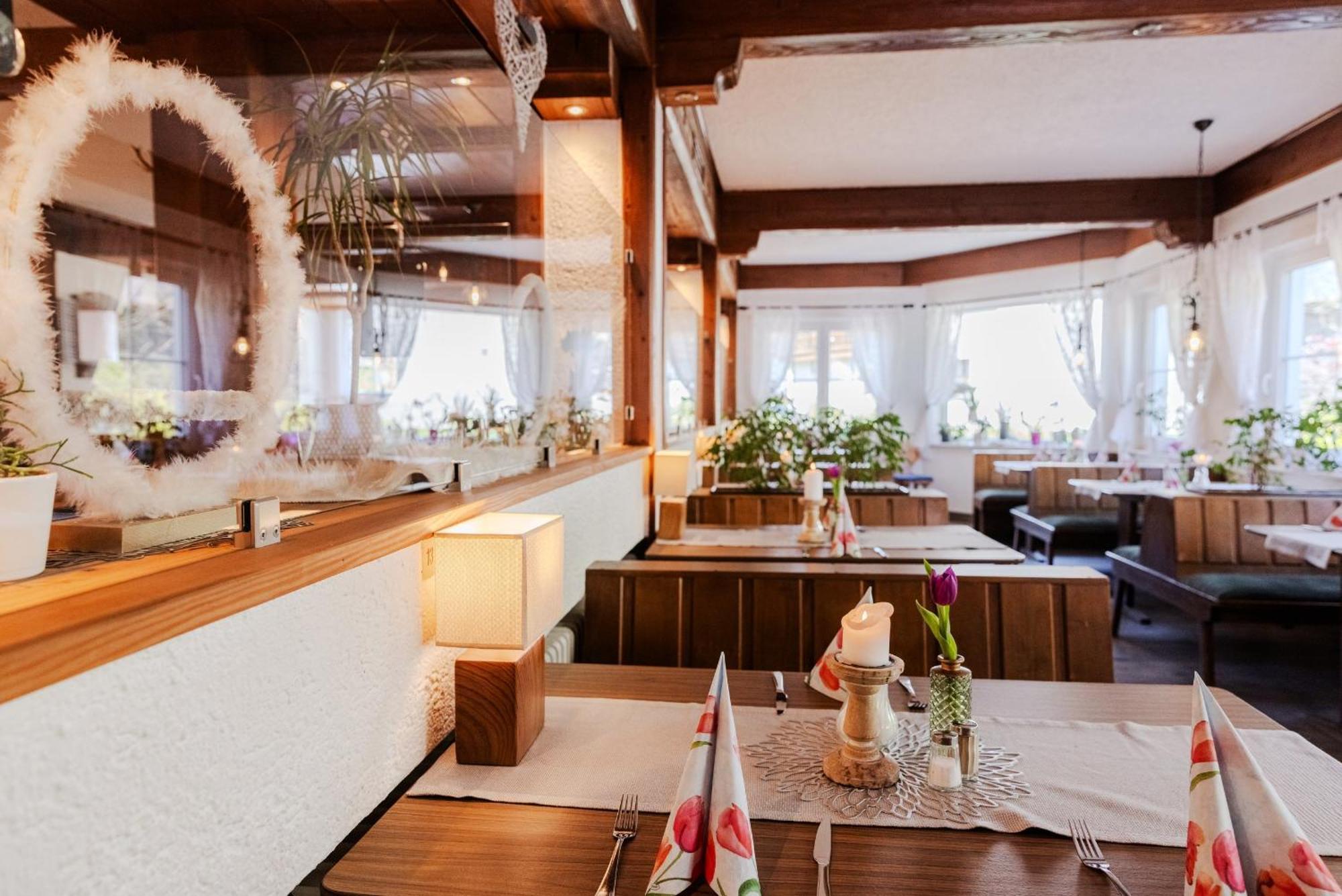 Landgasthof Zur Linde Heimbuchenthal Zewnętrze zdjęcie