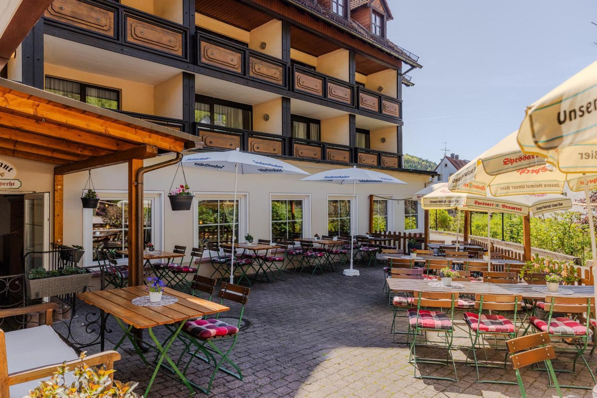 Landgasthof Zur Linde Heimbuchenthal Zewnętrze zdjęcie