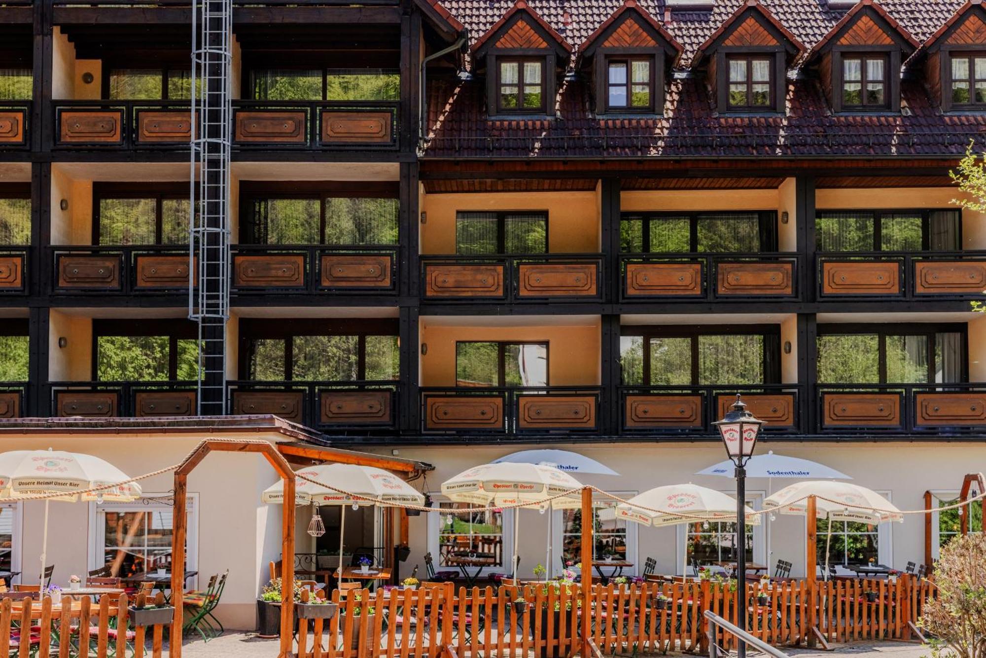 Landgasthof Zur Linde Heimbuchenthal Zewnętrze zdjęcie