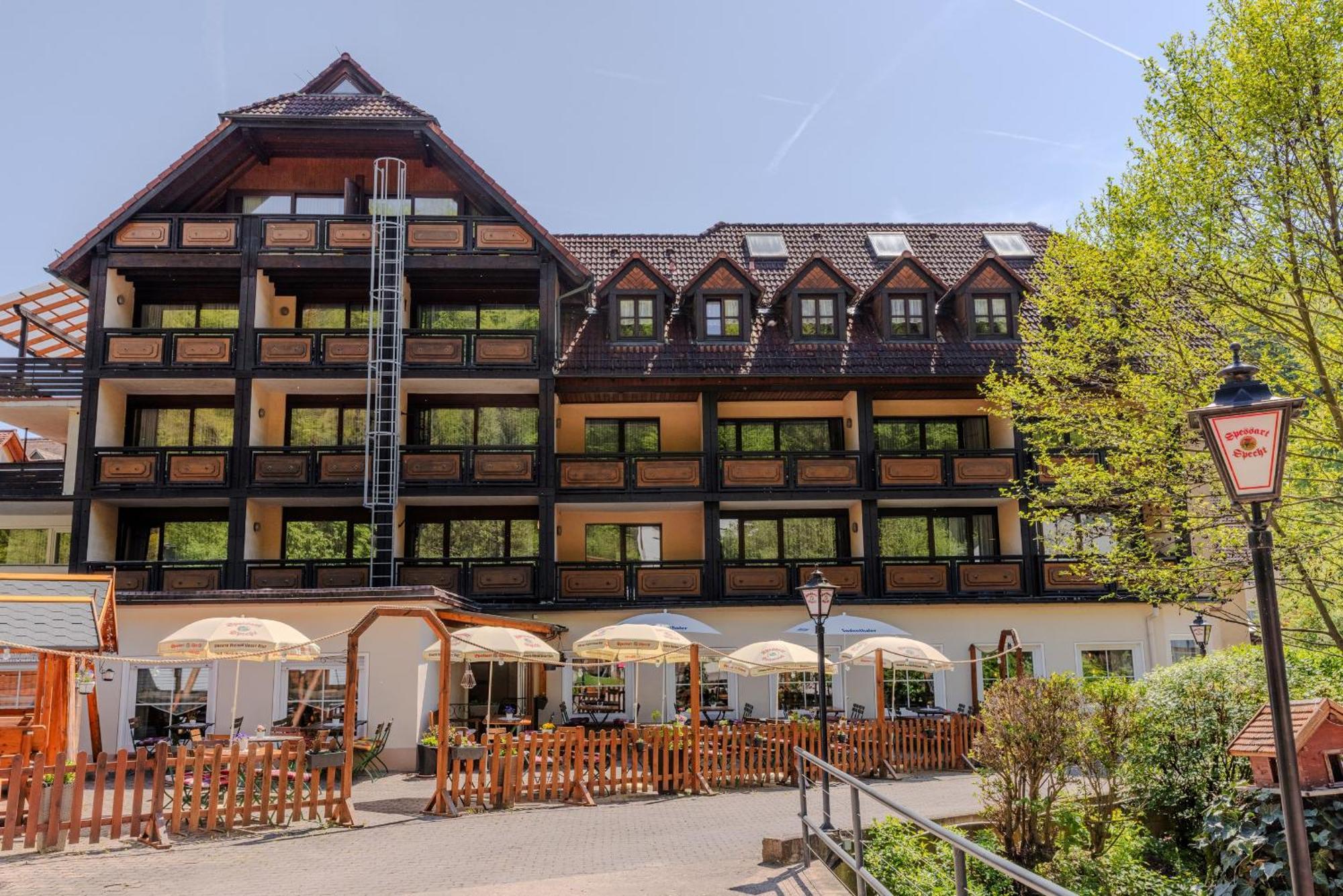 Landgasthof Zur Linde Heimbuchenthal Zewnętrze zdjęcie