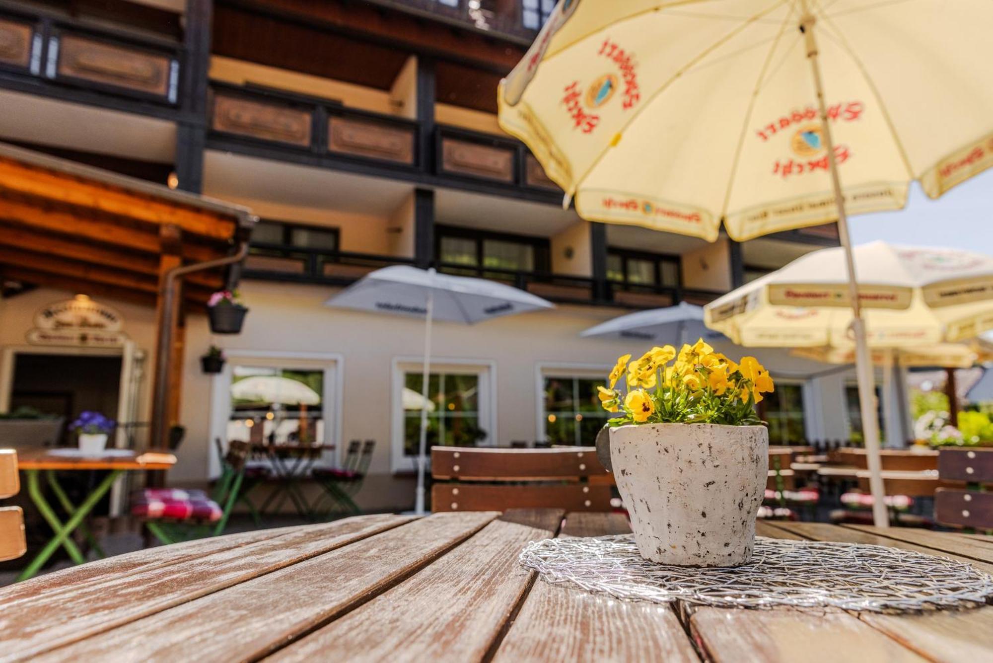 Landgasthof Zur Linde Heimbuchenthal Zewnętrze zdjęcie
